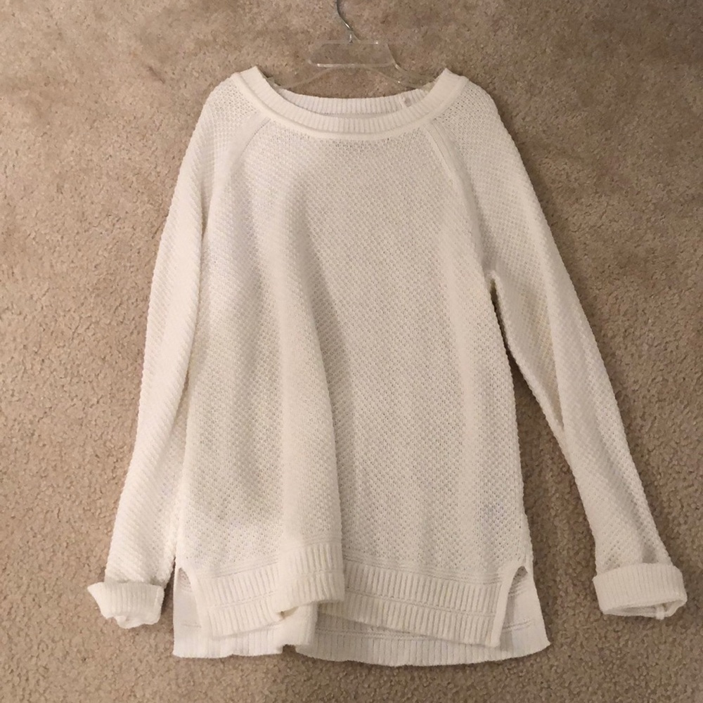 White NWOT sweater!
